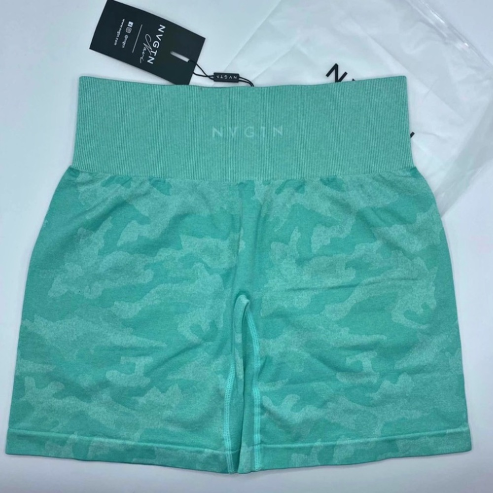 NVGTN Shorts, Medium, NWT